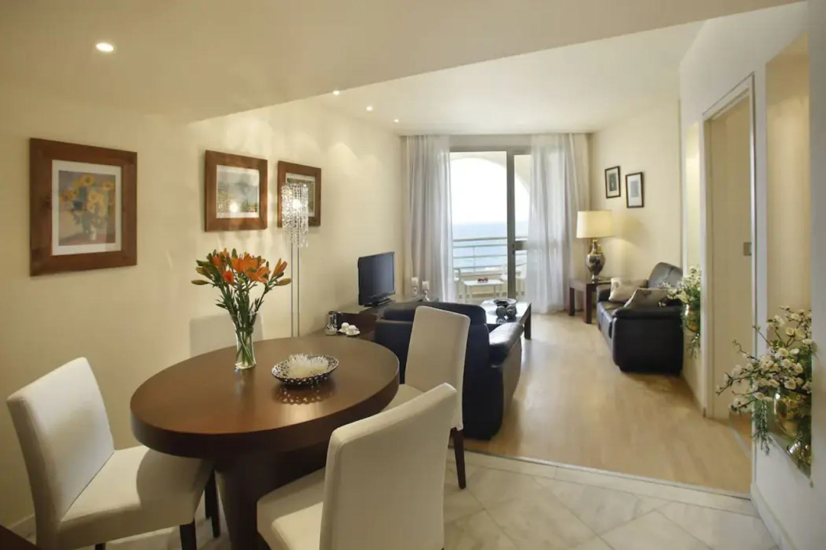 The Golden Coast Beach Hotel