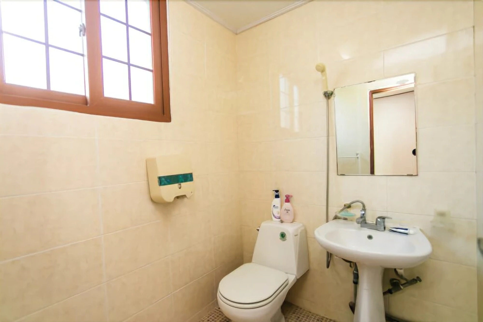 Buan Loveholic Pension