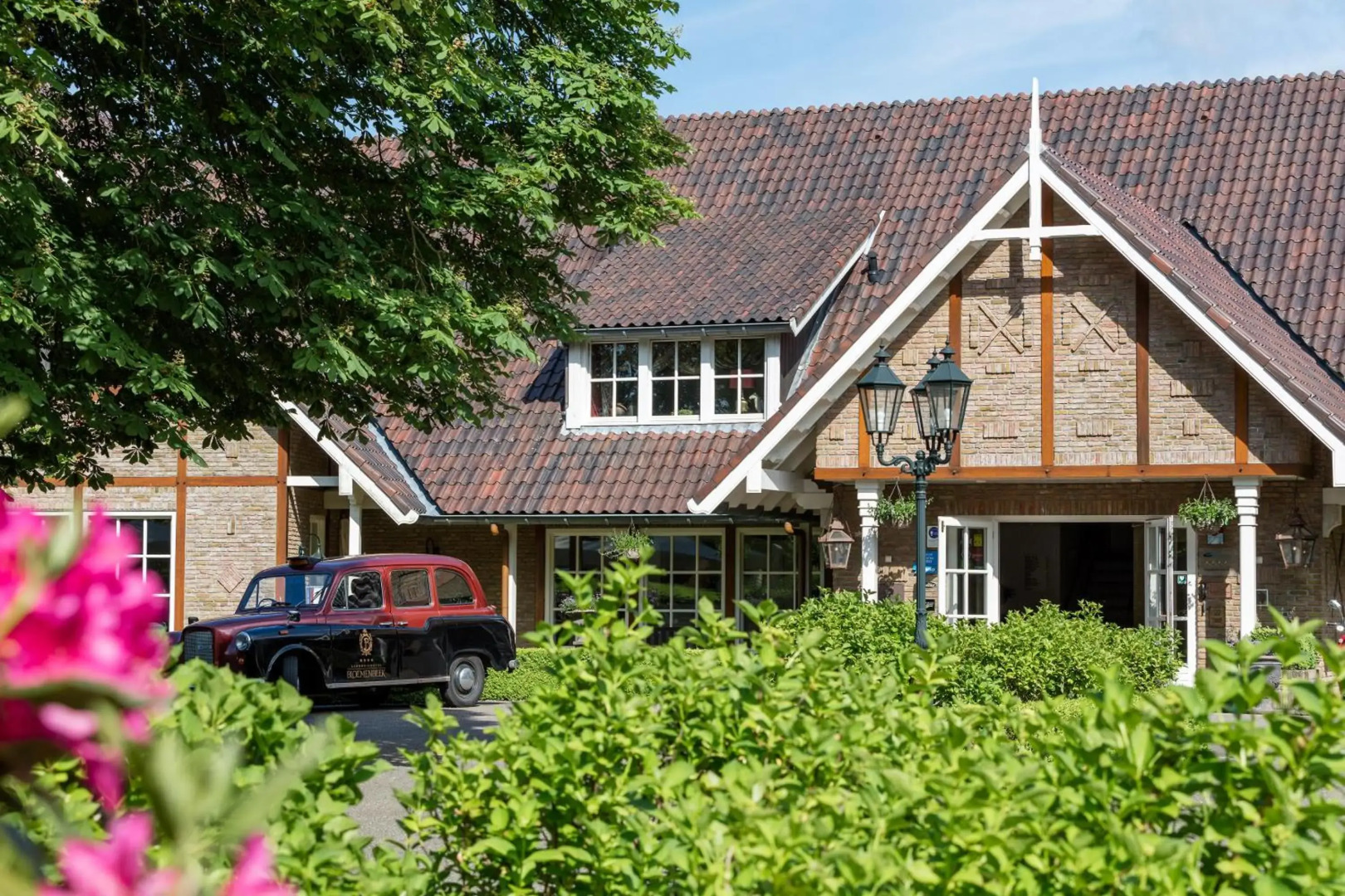 Landhuishotel & Restaurant De Bloemenbeek