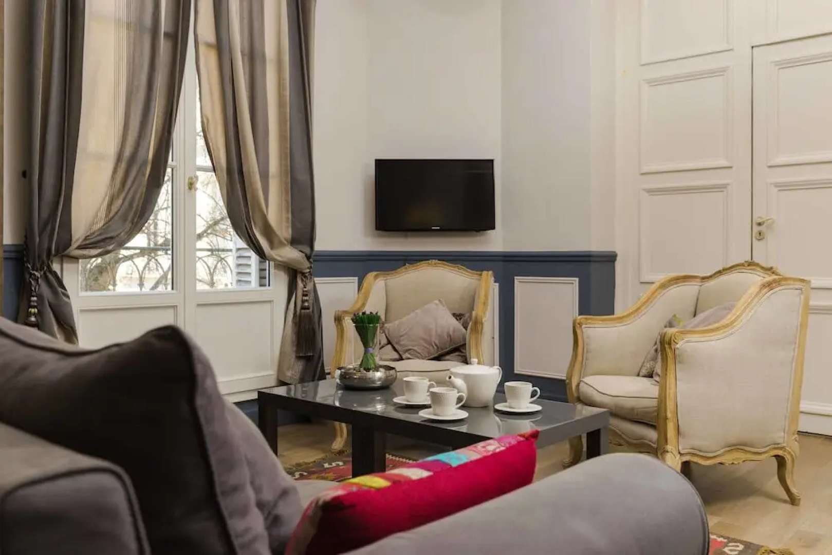 Les Carmes by Etape de Charme