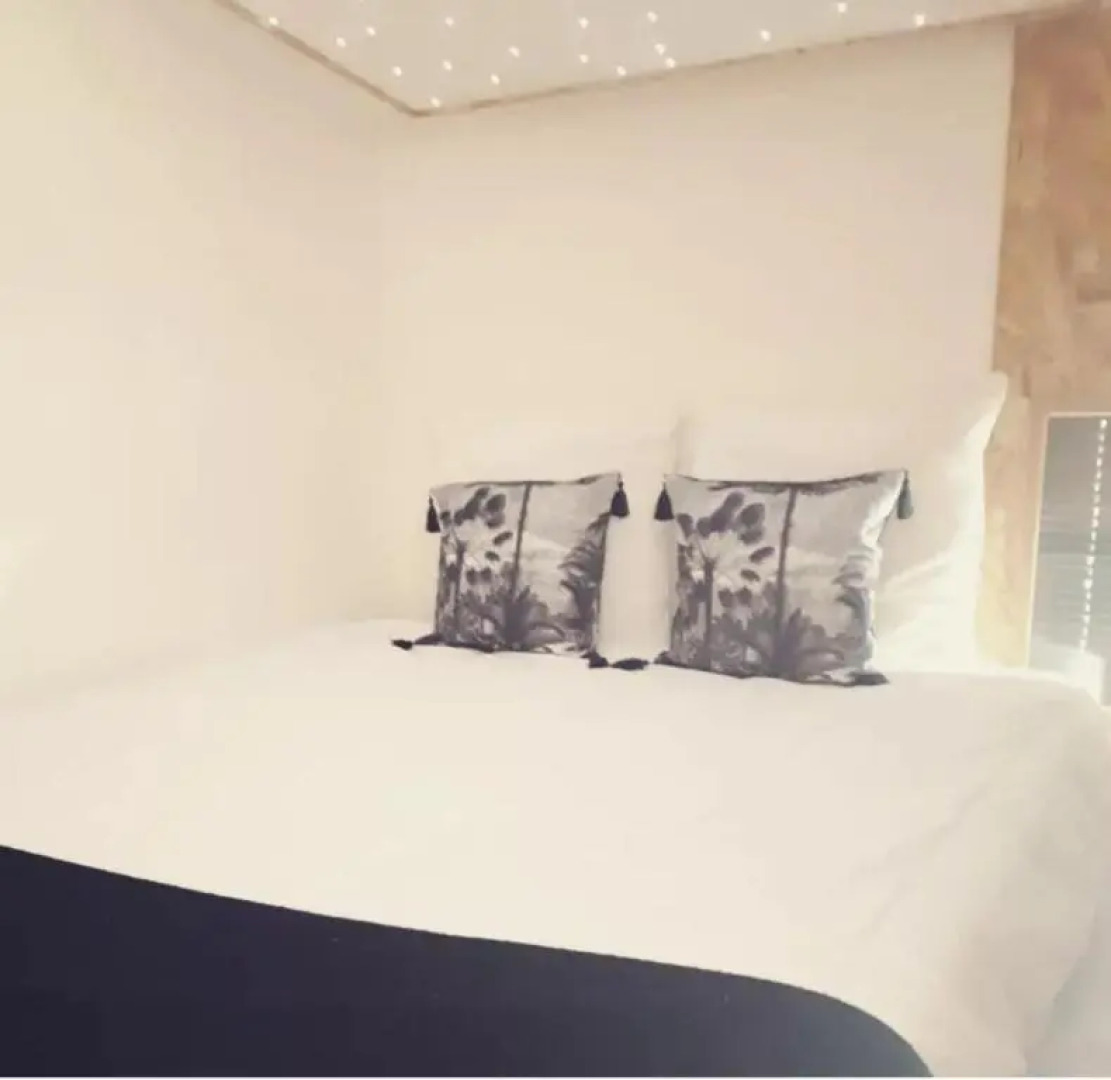 Chez Mr Léon et Mme Léontine