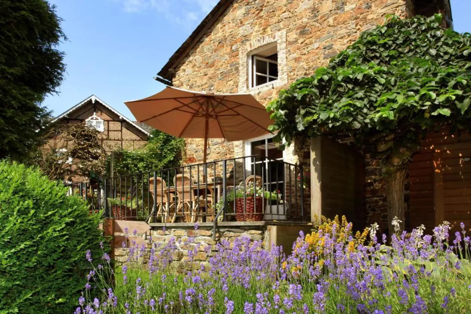 Hotel Aux Ecuries De La Reine