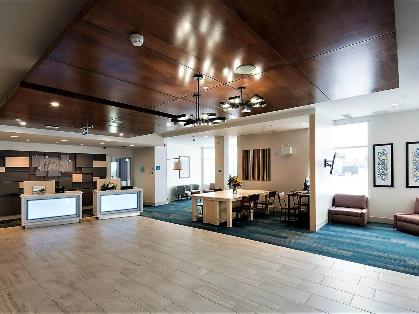 Holiday Inn Express Red Deer North by IHG