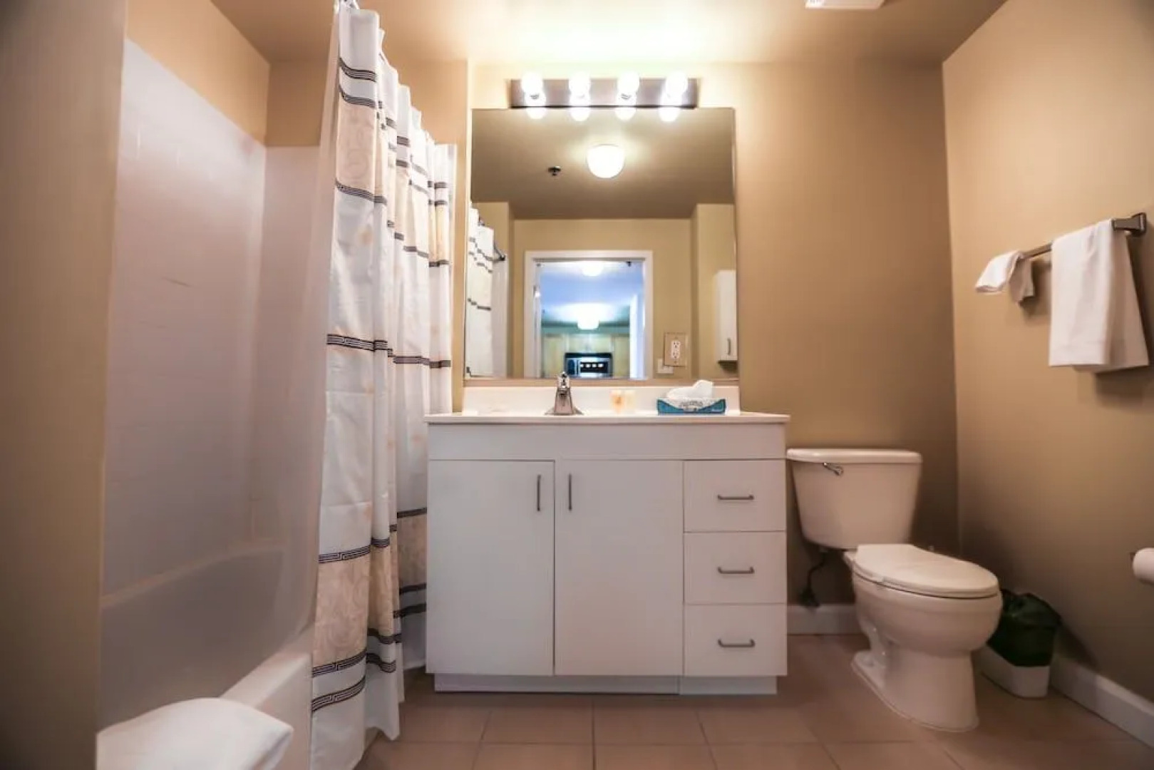 Premier Furnished Apartment at The Pier