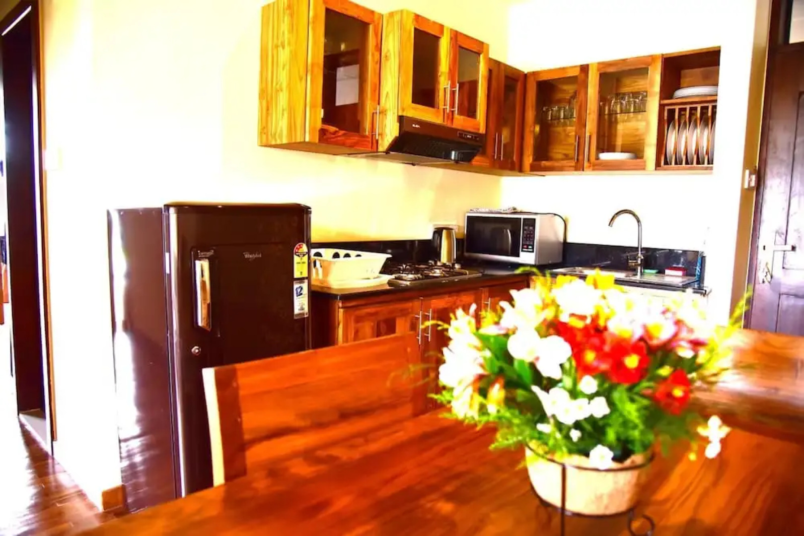 LOTUS Luxury Apartment