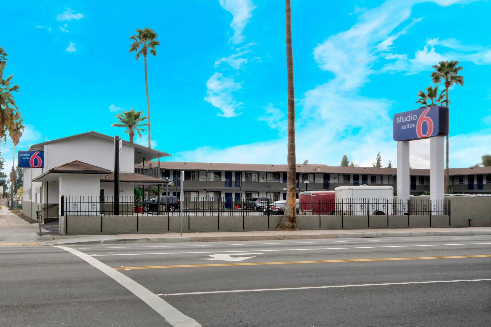 Studio 6 Suites – San Bernardino, CA