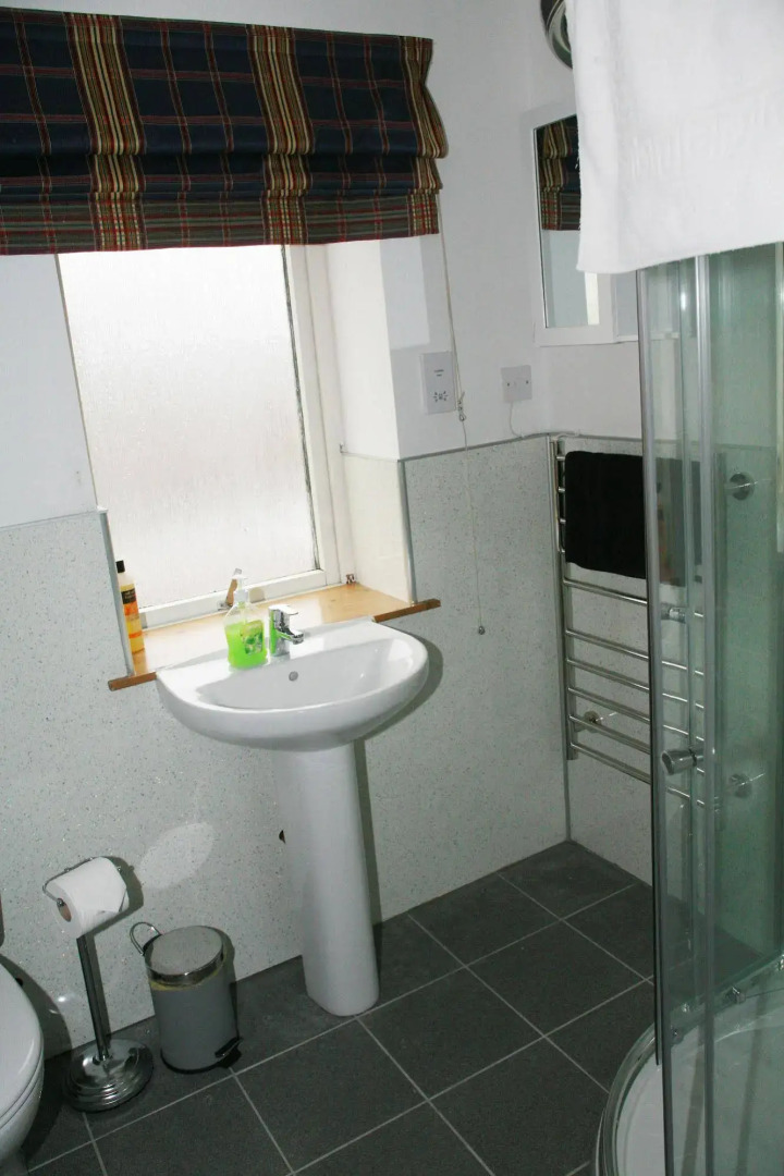 Glenlochy Nevis Bridge Apartments