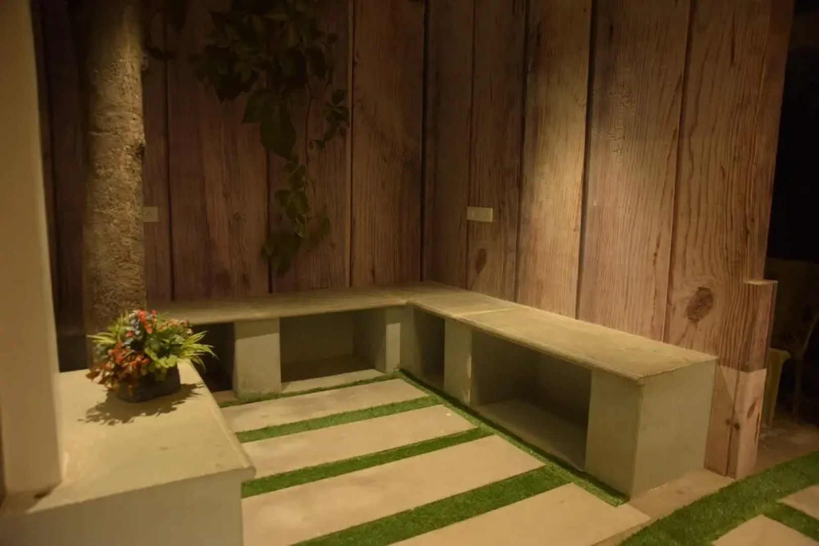 Banaras Hostel Varanasi