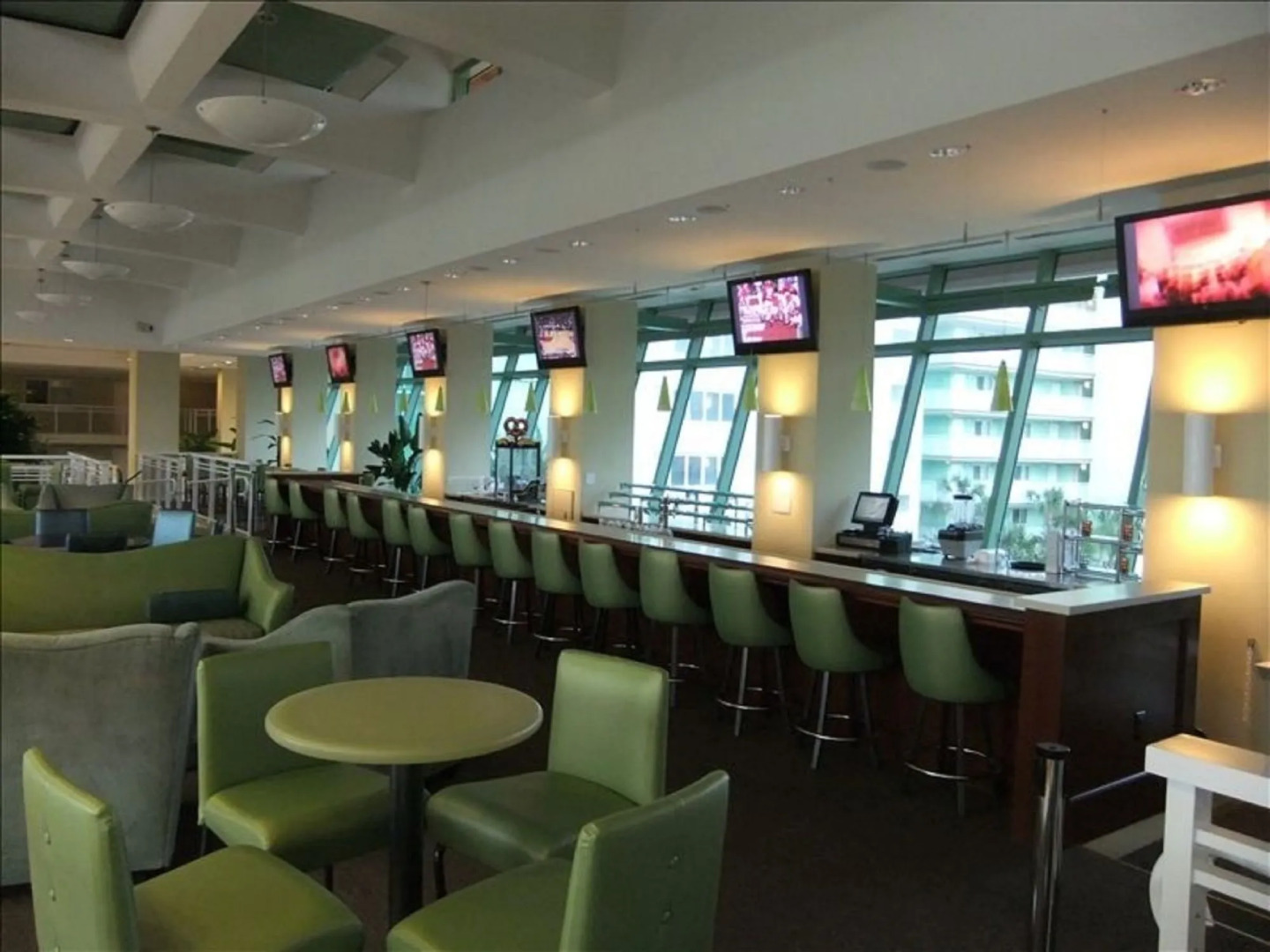 Emerald Beach Resort by Panhandle Getaways