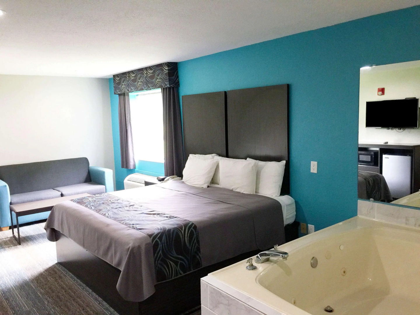 Americas Best Value Inn & Suites Mont Belvieu Houston