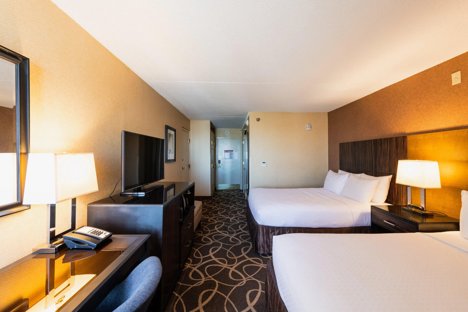 Crowne Plaza Newark Airport by IHG