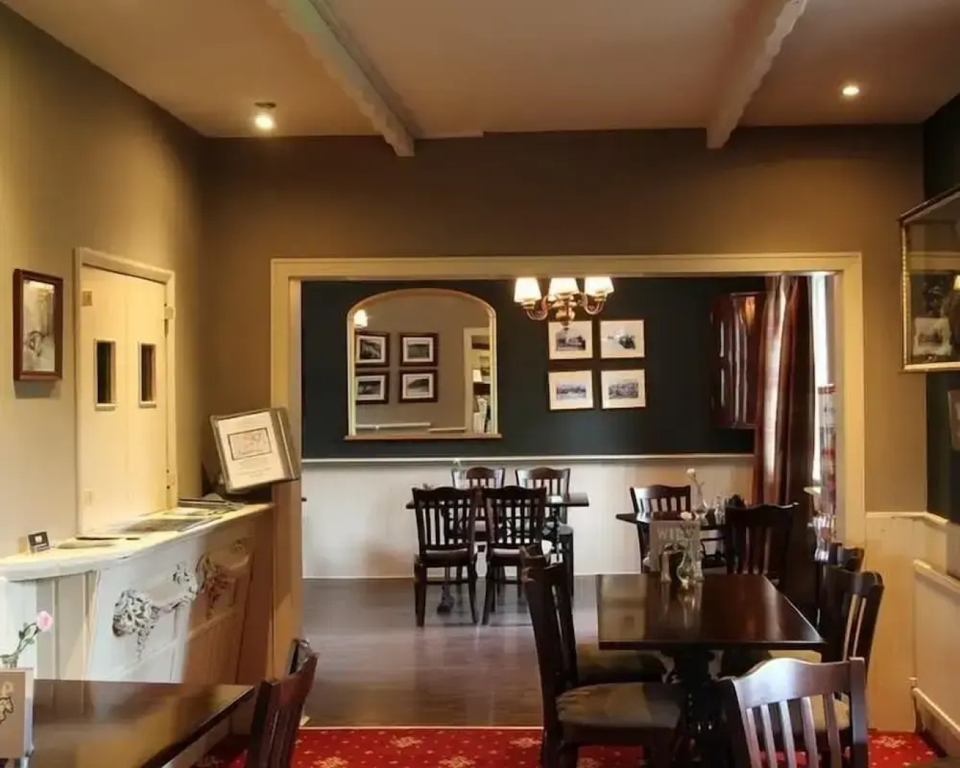 White Horse Farm Inn