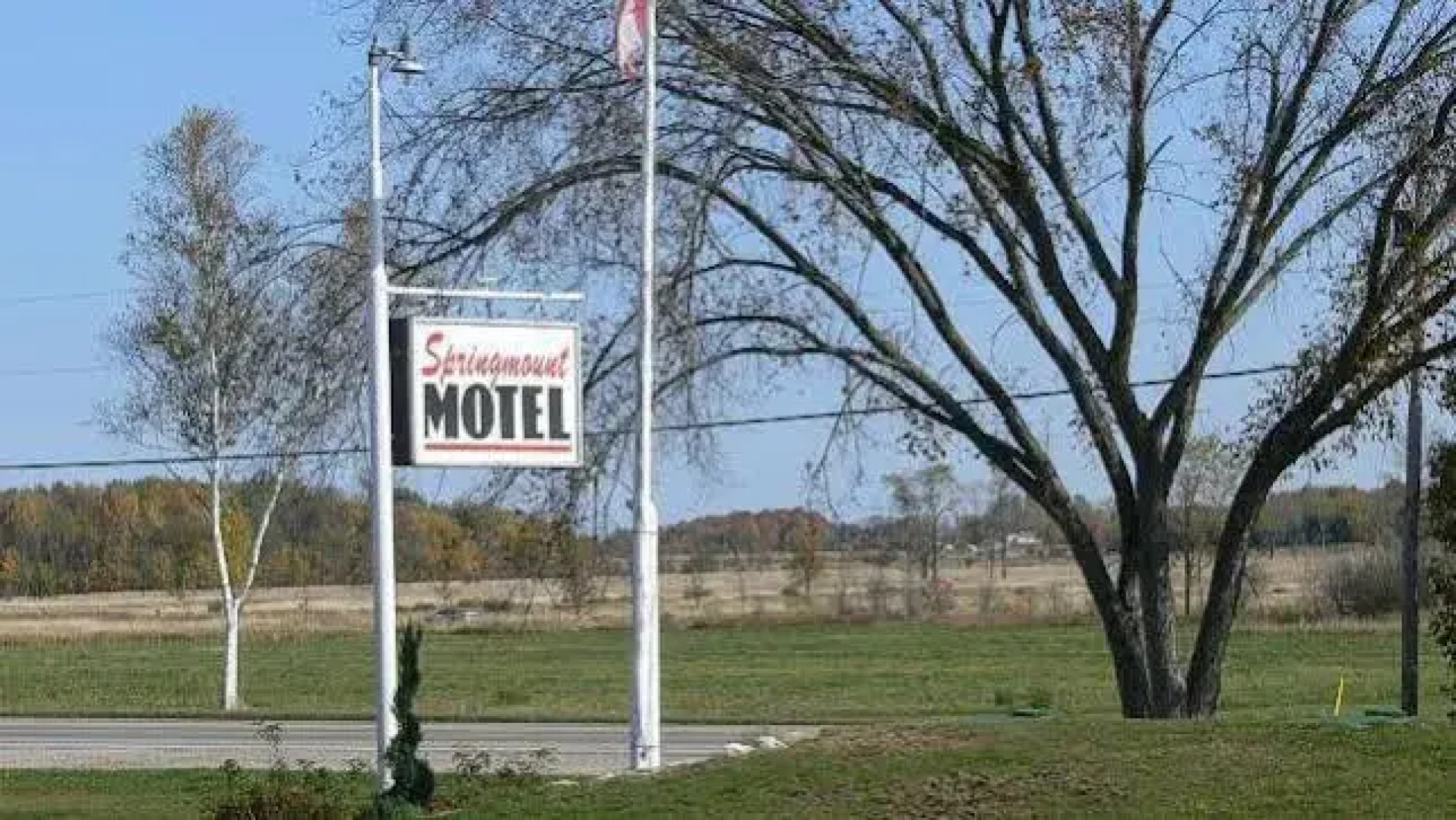 Springmount Motel