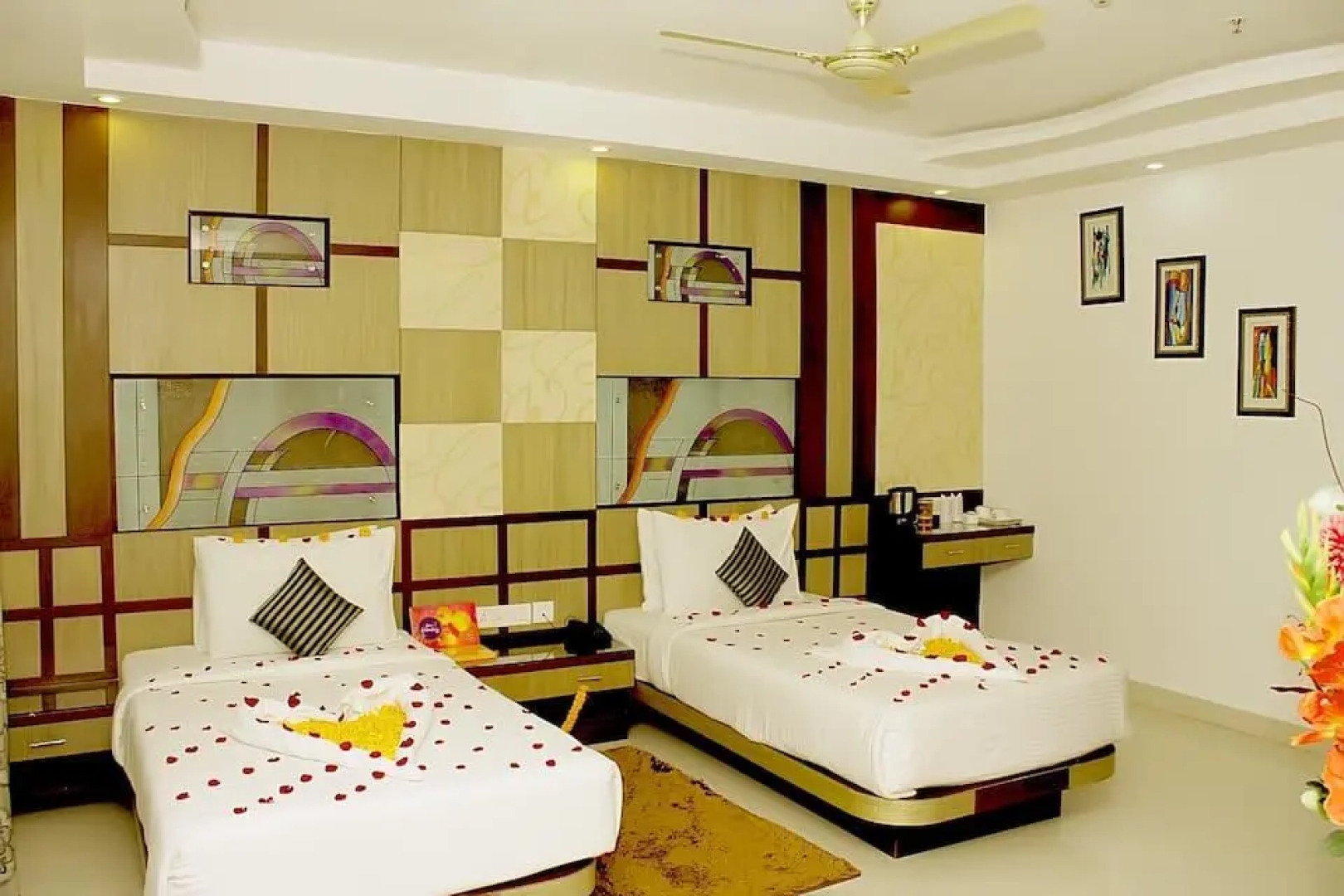 Hotel Simna International