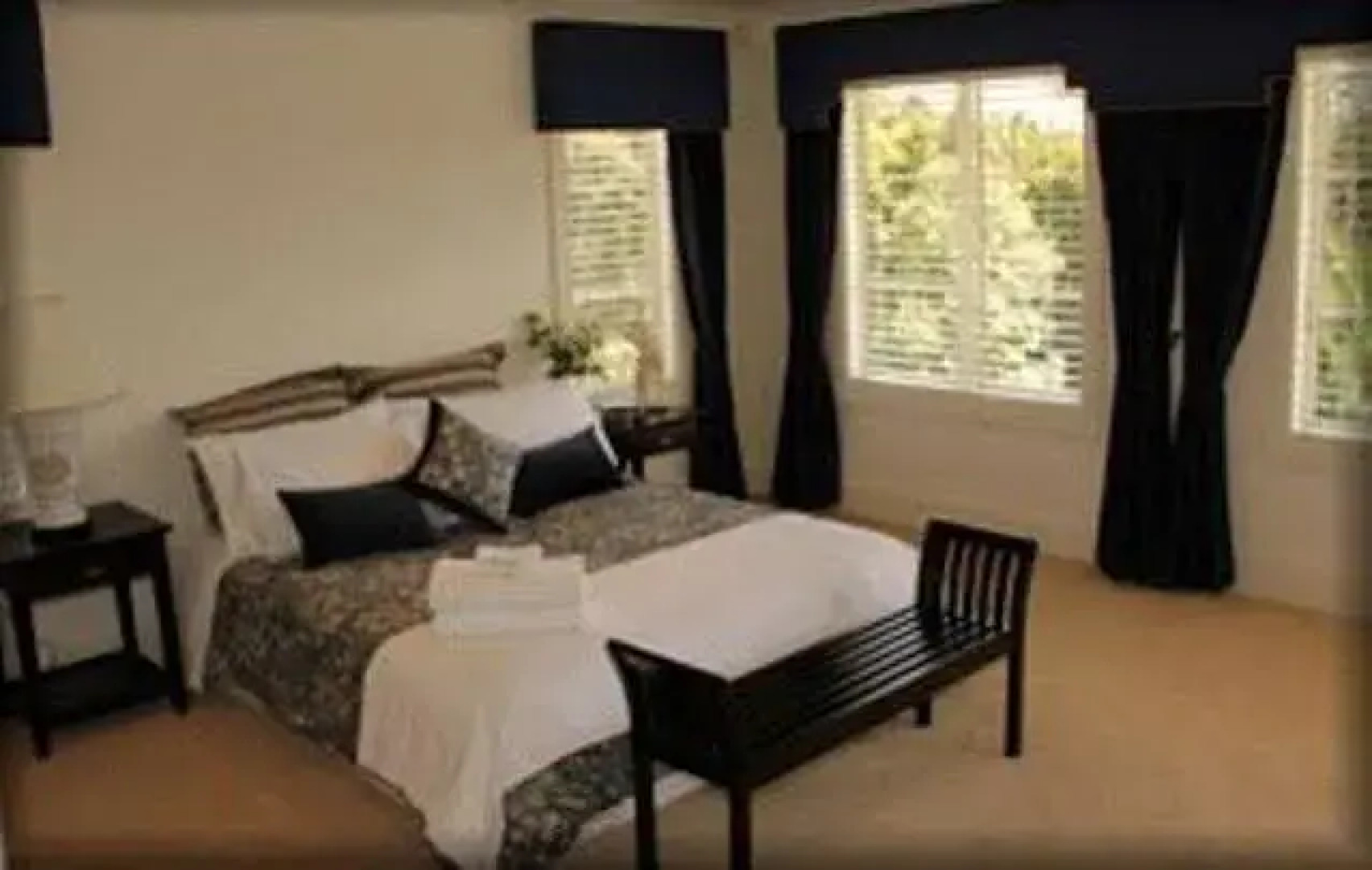 The Consulate Luxury Bed and Breakfast