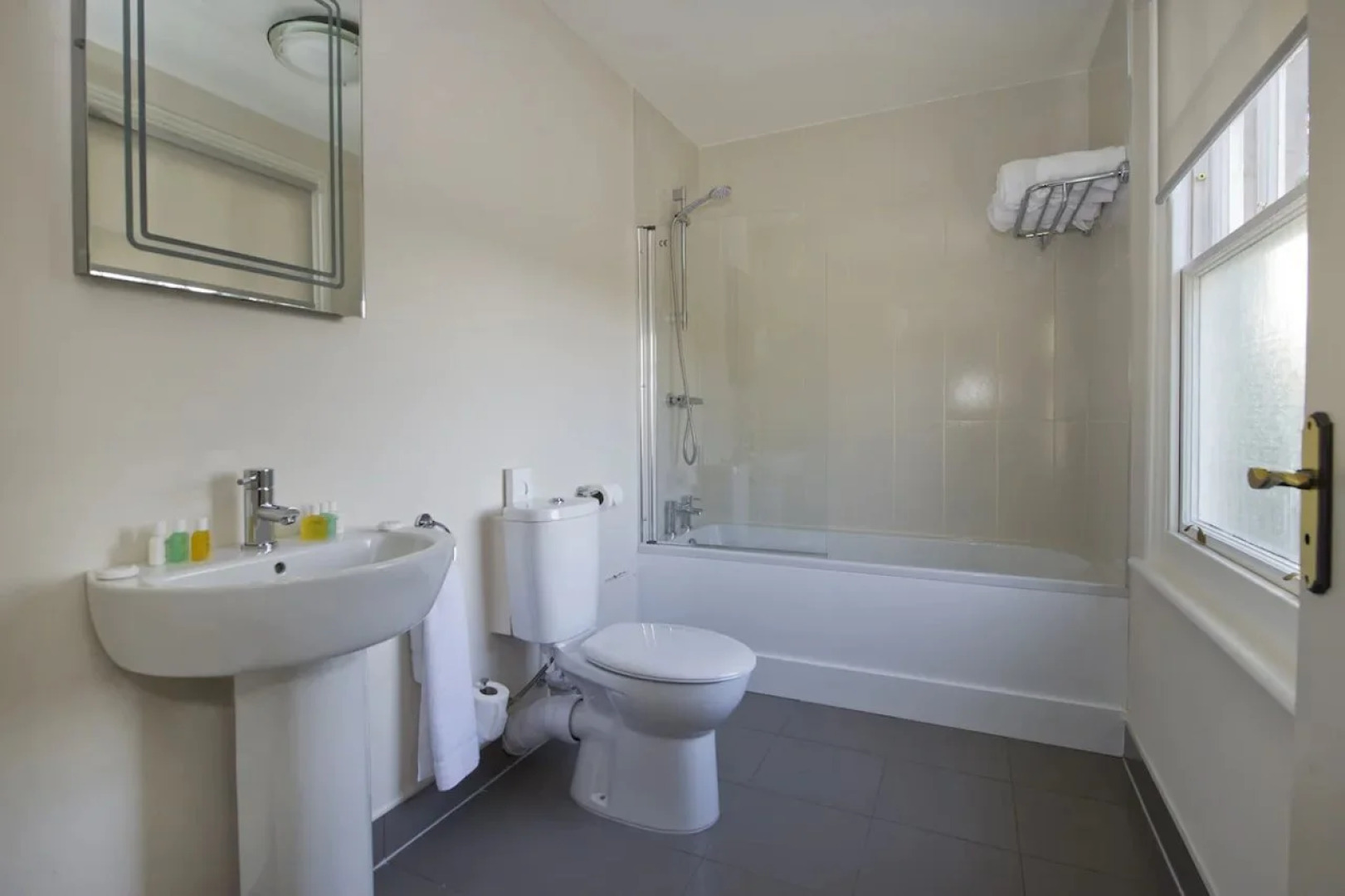 St Andrews Town Hotel