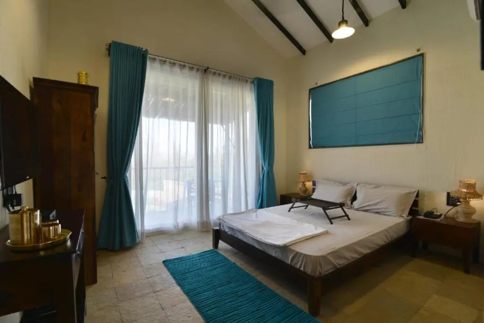 Castle Vintage VillageHouse 6BHK