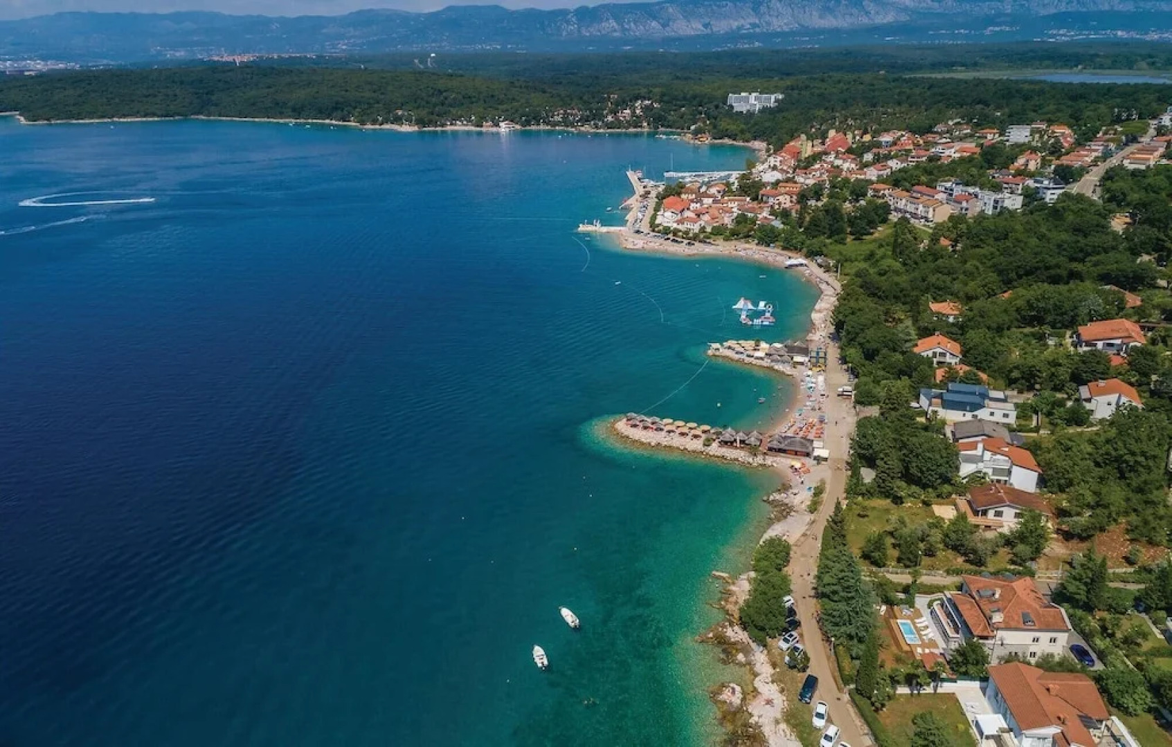 Beautiful Home in Njivice With Wifi and 1 Bedrooms