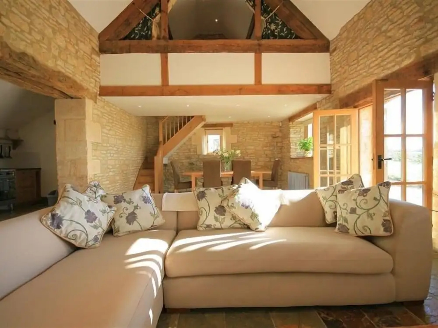 Calcot Peak Barn, CIRENCESTER