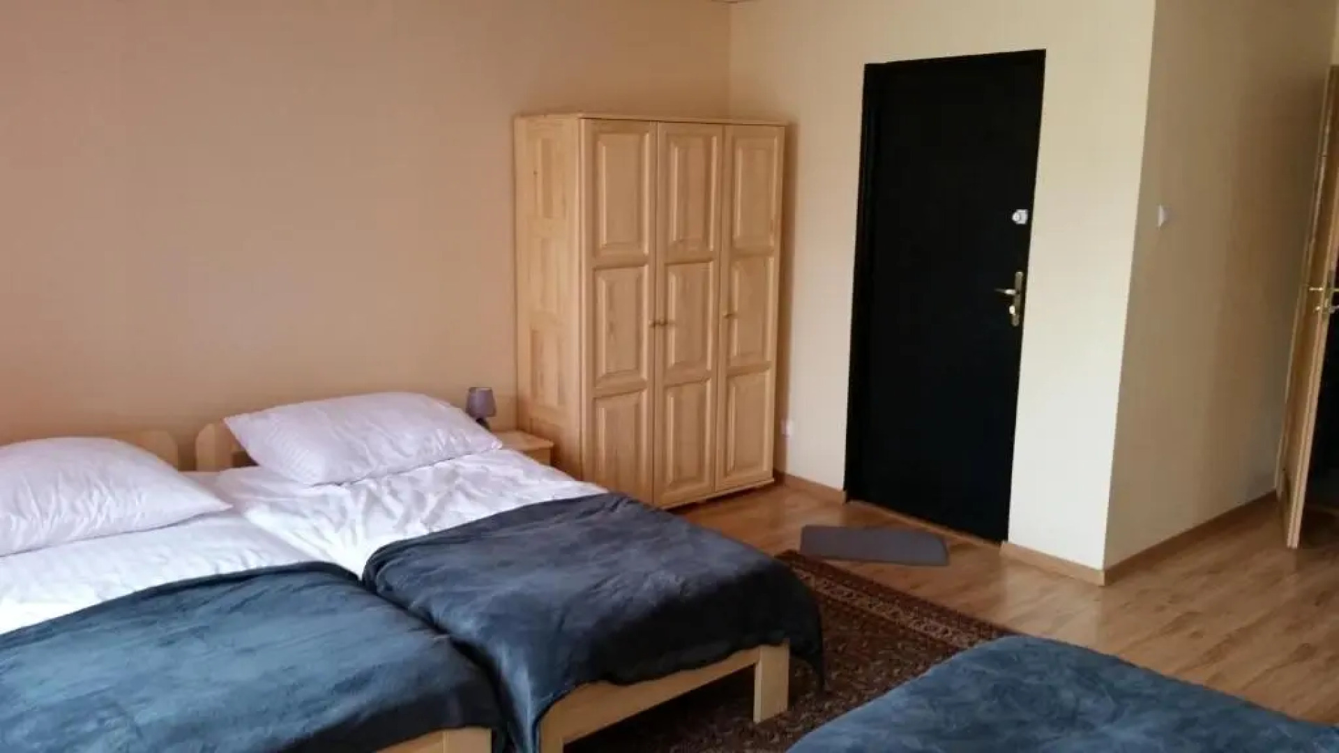 Pokoje gościnne vis a vis Retro