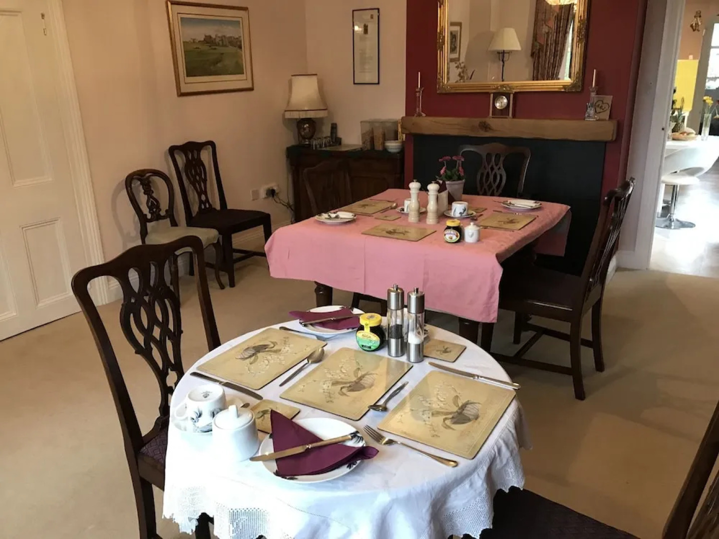 Holywell House B & B