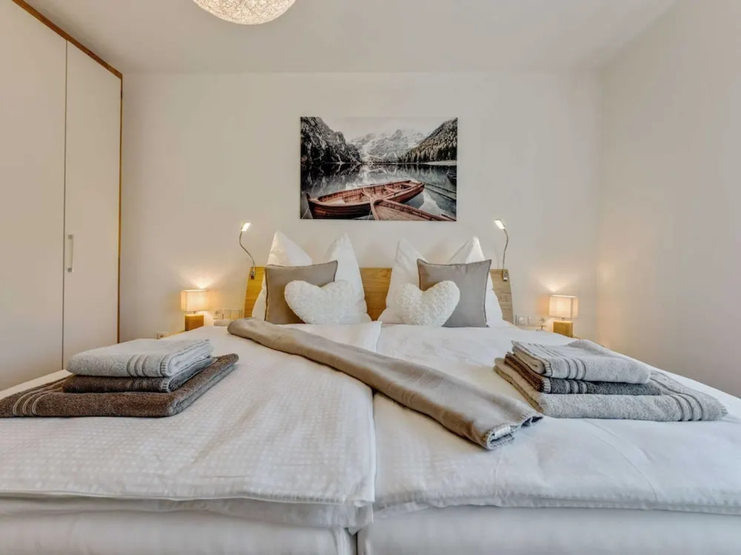 Holiday Home Near Lake