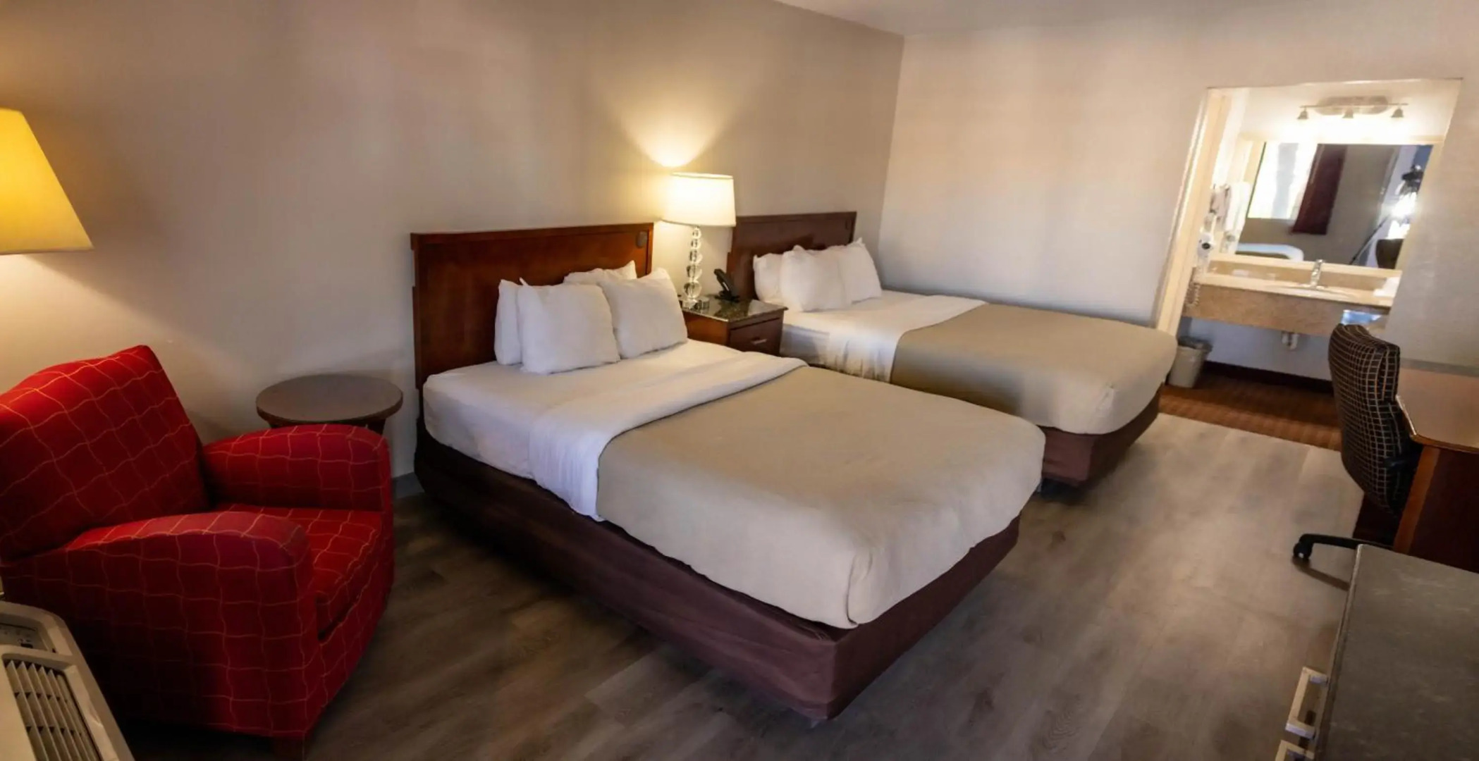Quality Inn & Suites Lake Havasu City