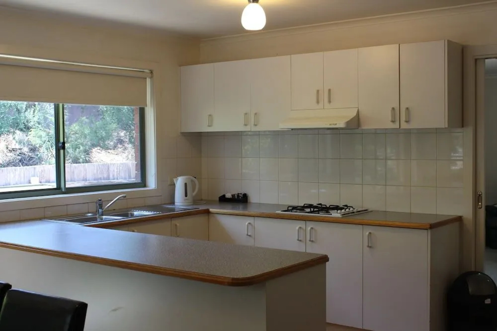 Australian Home Away Ringwood at Bardia