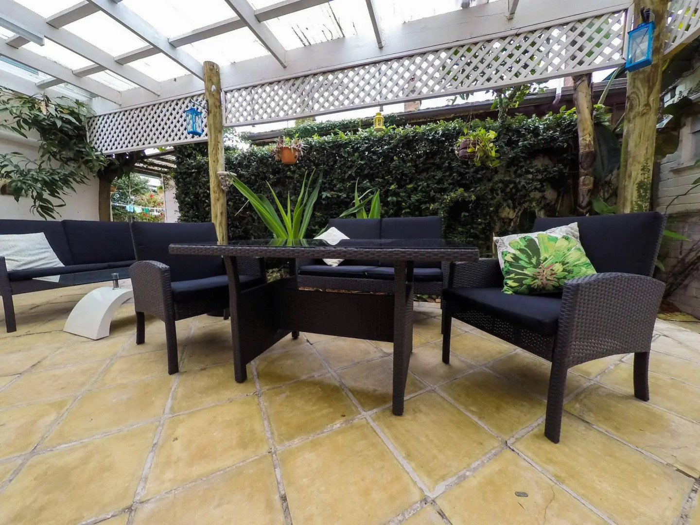 Manly Oceanside Accommodation