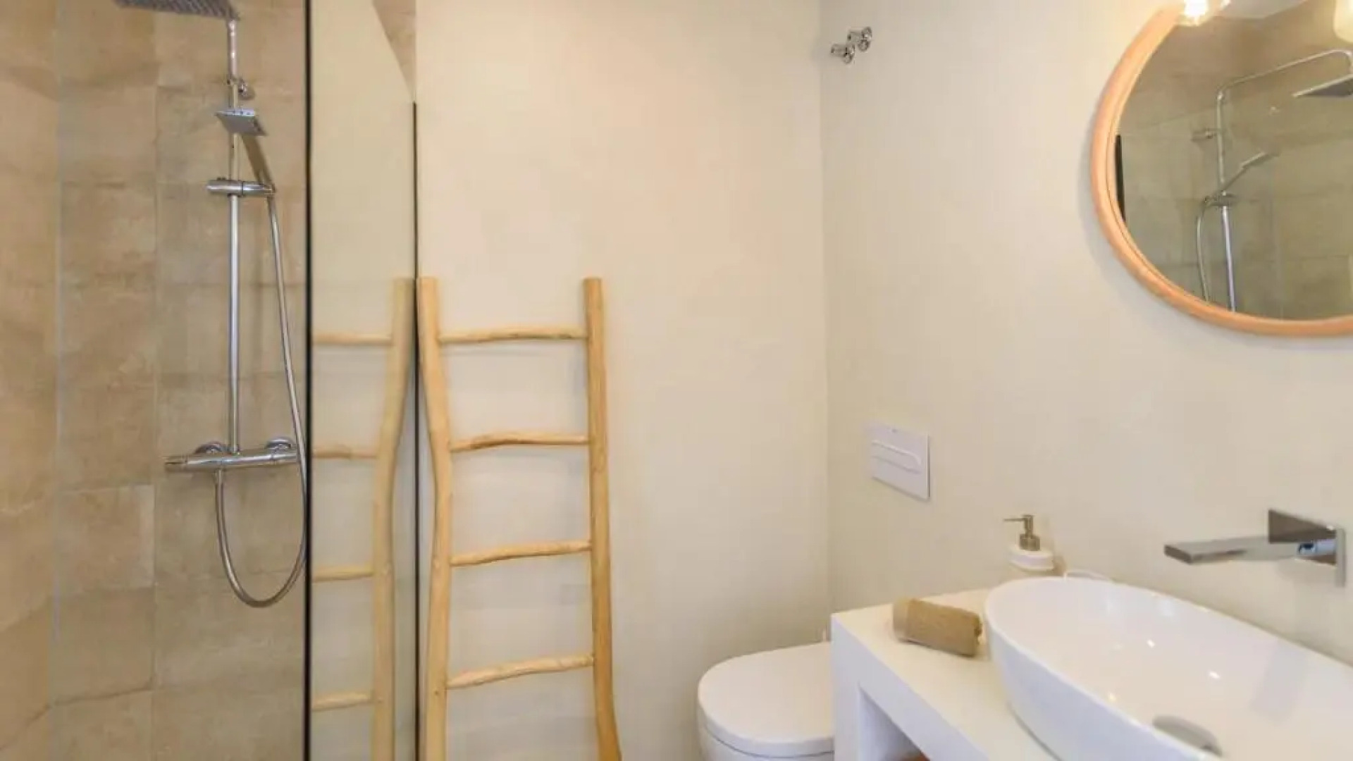 Casa What a Life Sayalonga by Ruralidays