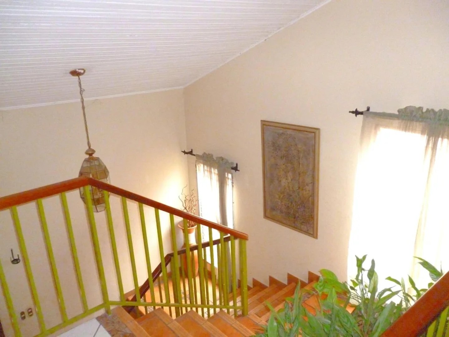 THE Green Frog Inn Bed and Breakfast