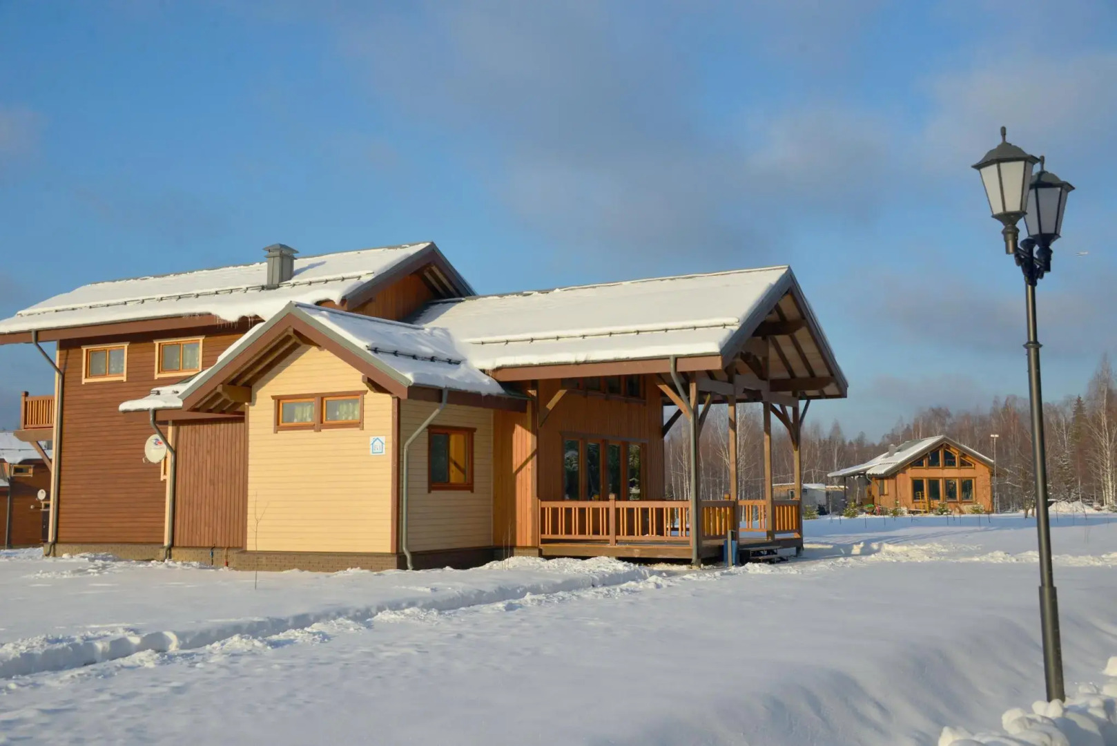 Коттедж Б1 на базе отдыха Новинки Парк