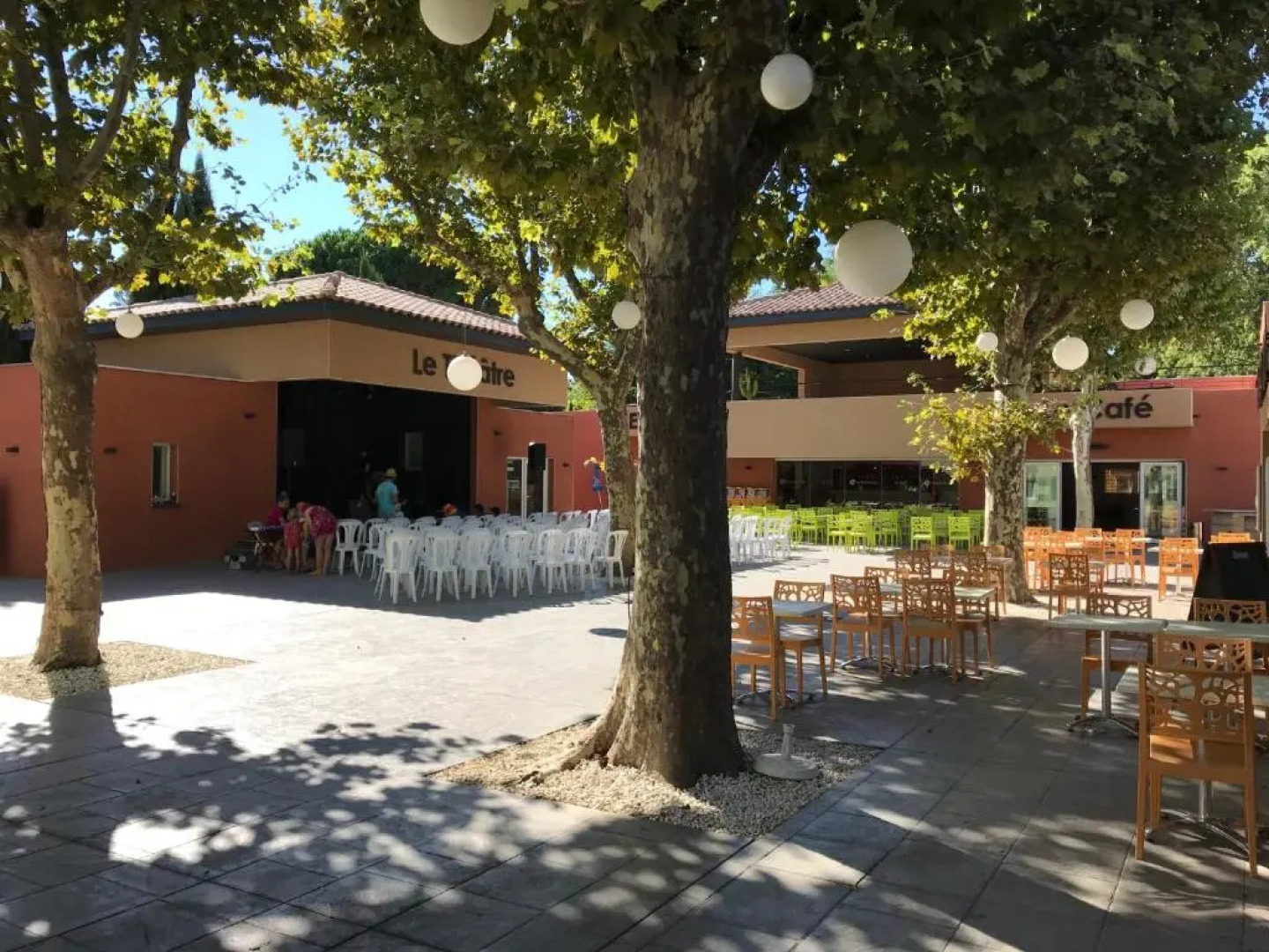 LHôtel du Méditerranée