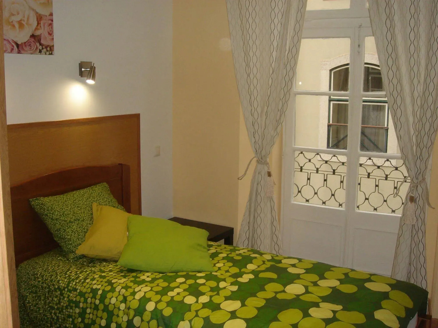 DownTown Guest House