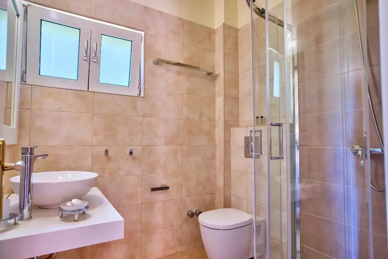 Chrismos Luxury Suites & Studios