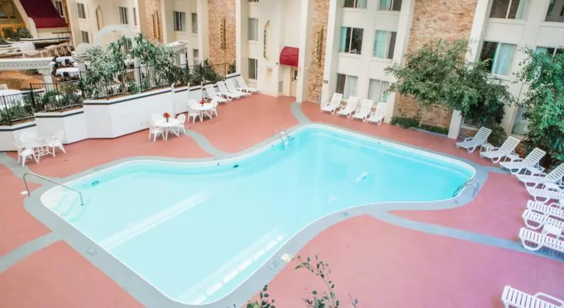 Ramada Hotel and Conference Center, Toledo