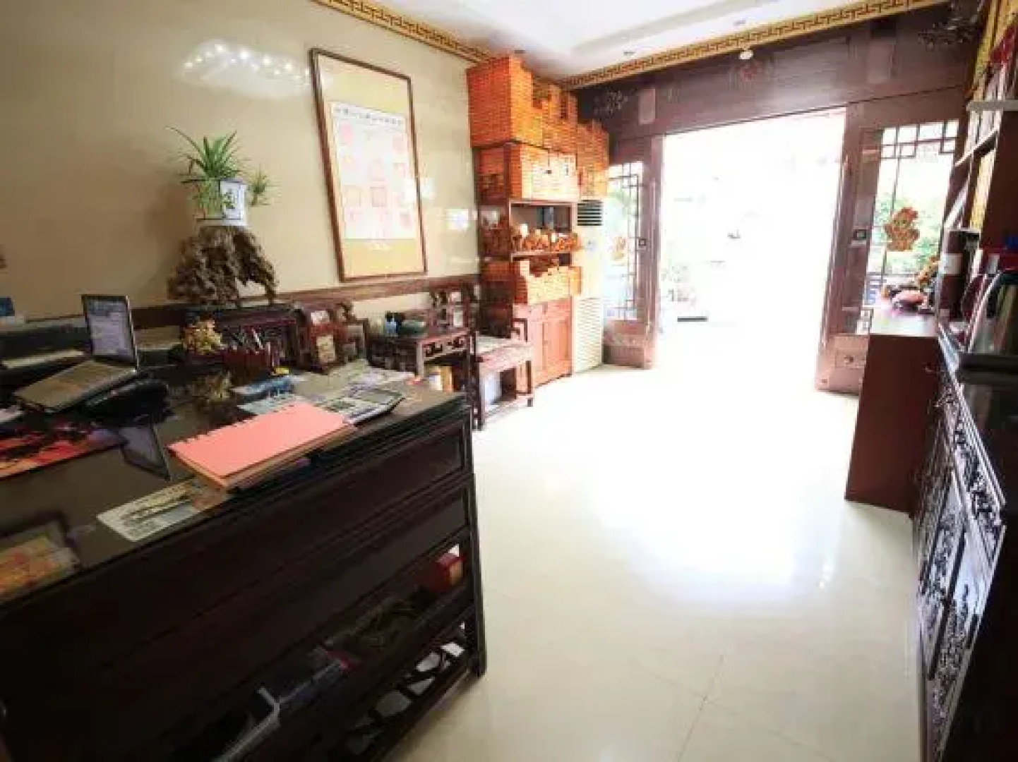 the Jiuhua Mountain Chicken Heights