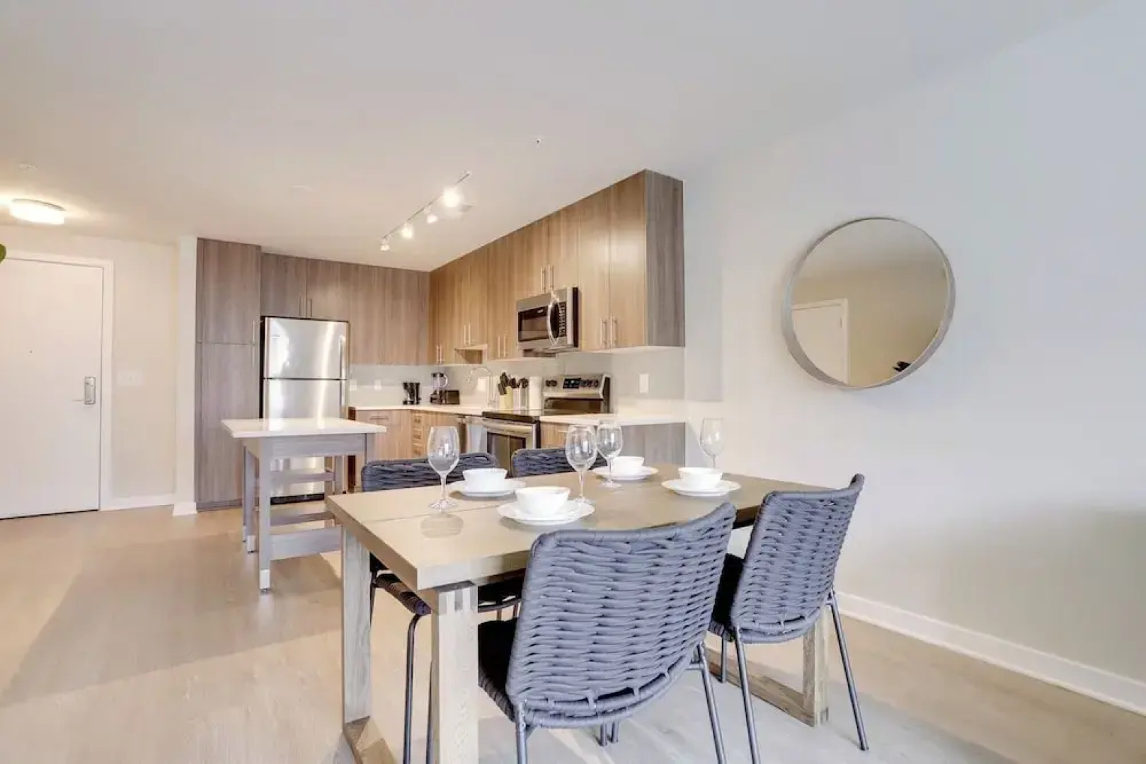 Comfort Apartments Near Capitol City