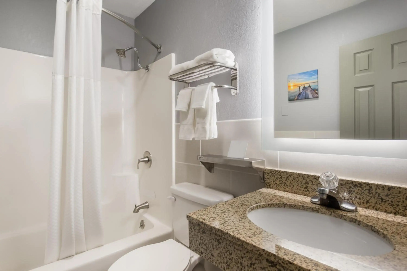 Knights Inn and Suites Salem