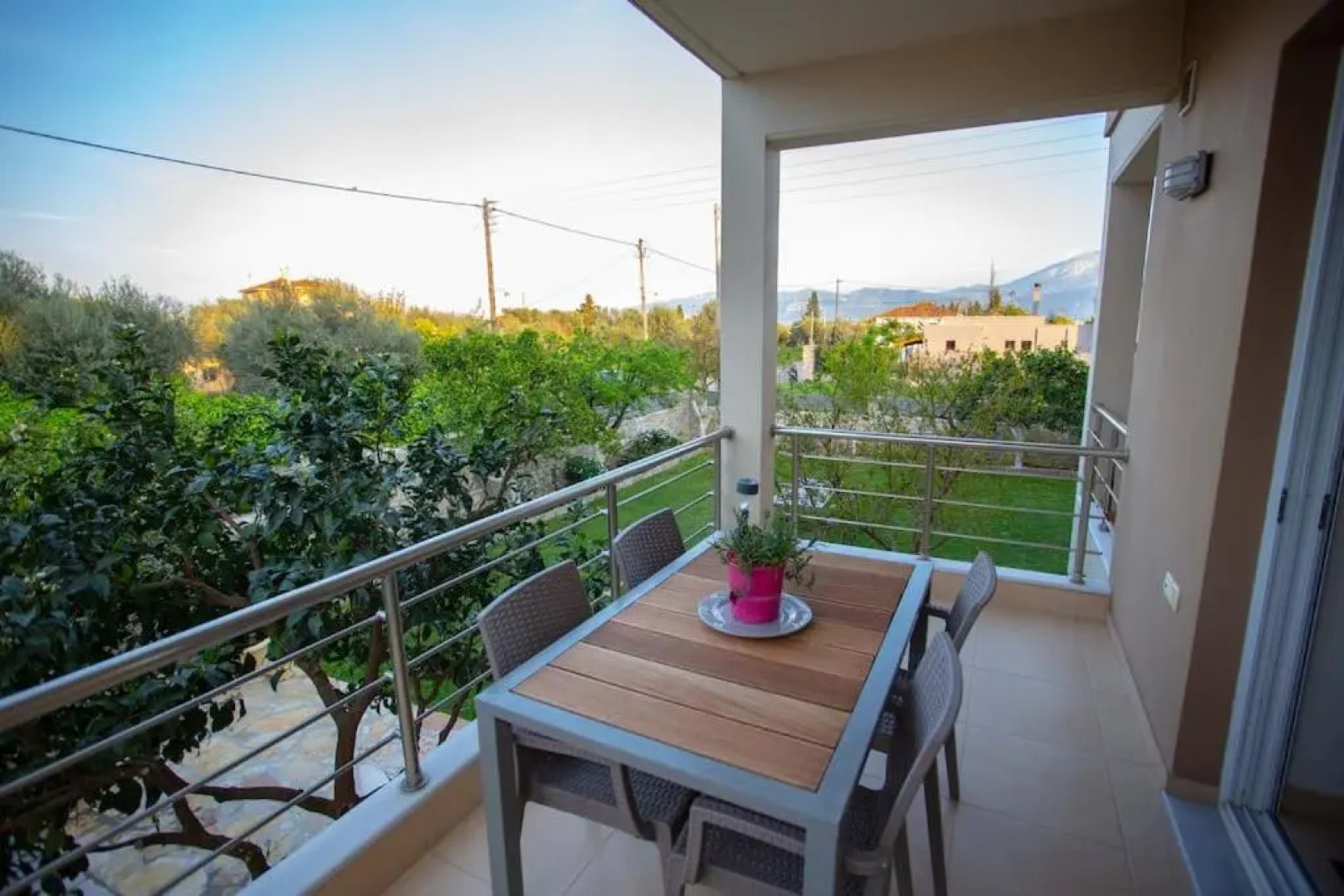 Fou's luxury apartment