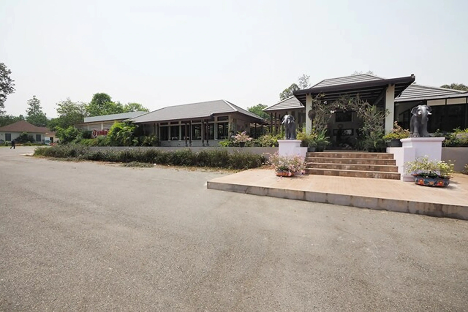 Baan Ping Kan Longstay by ZUZU