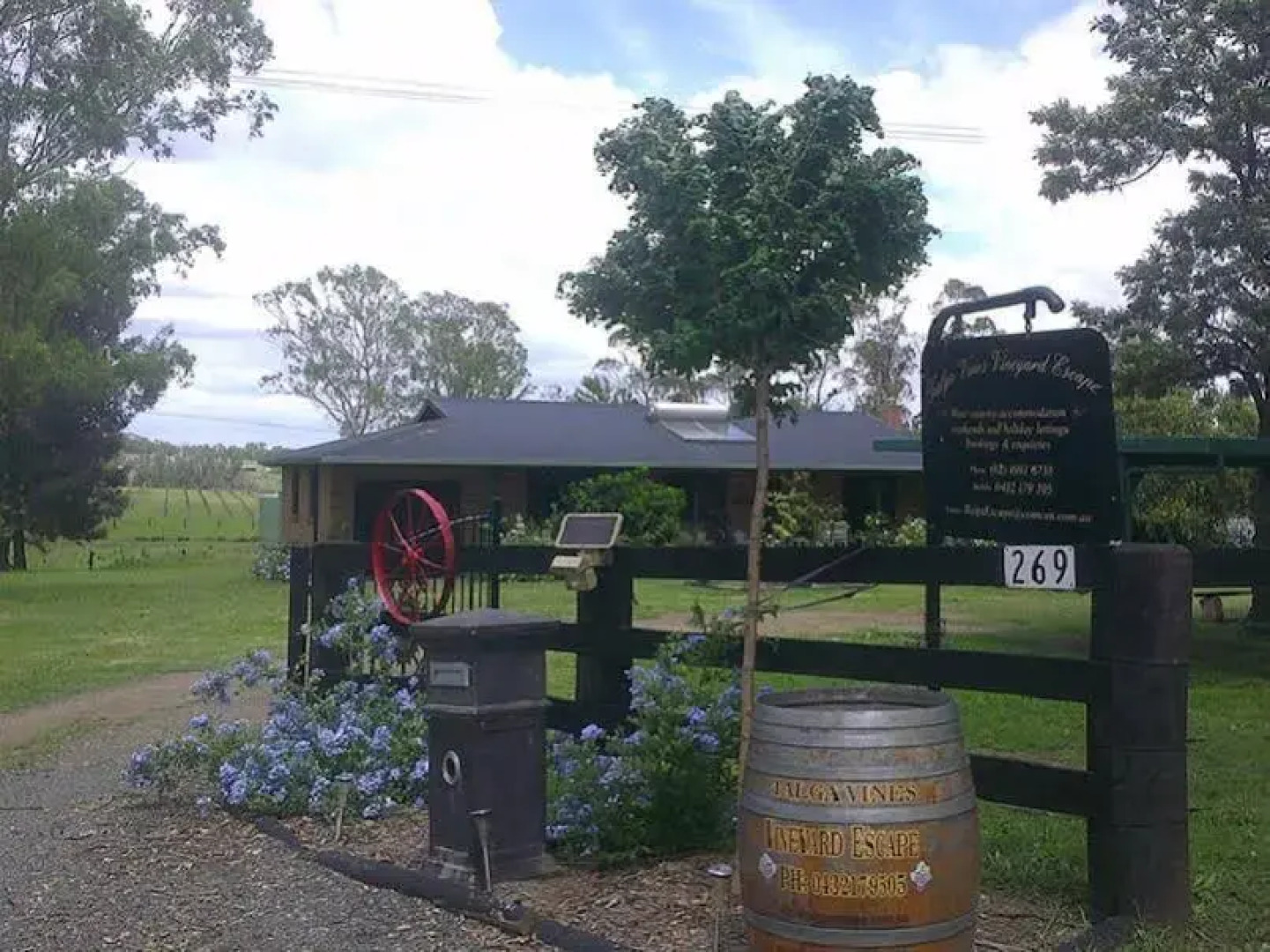 Talga Vines Vineyard Escape