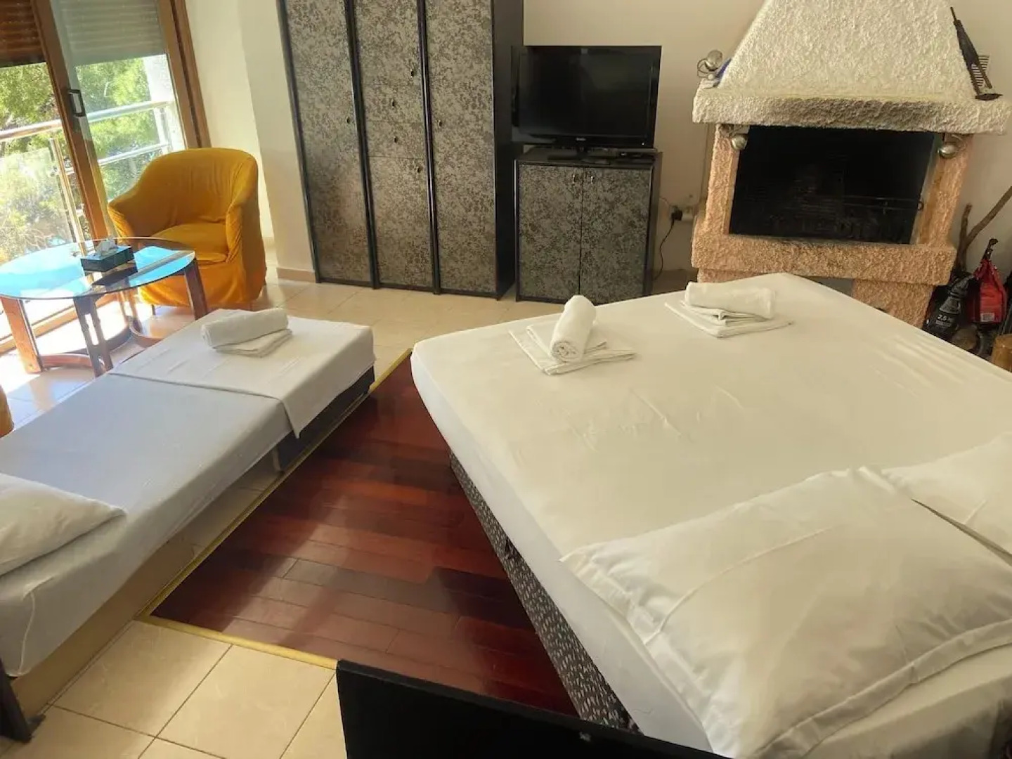 Apartment and Rooms Pansion Duba