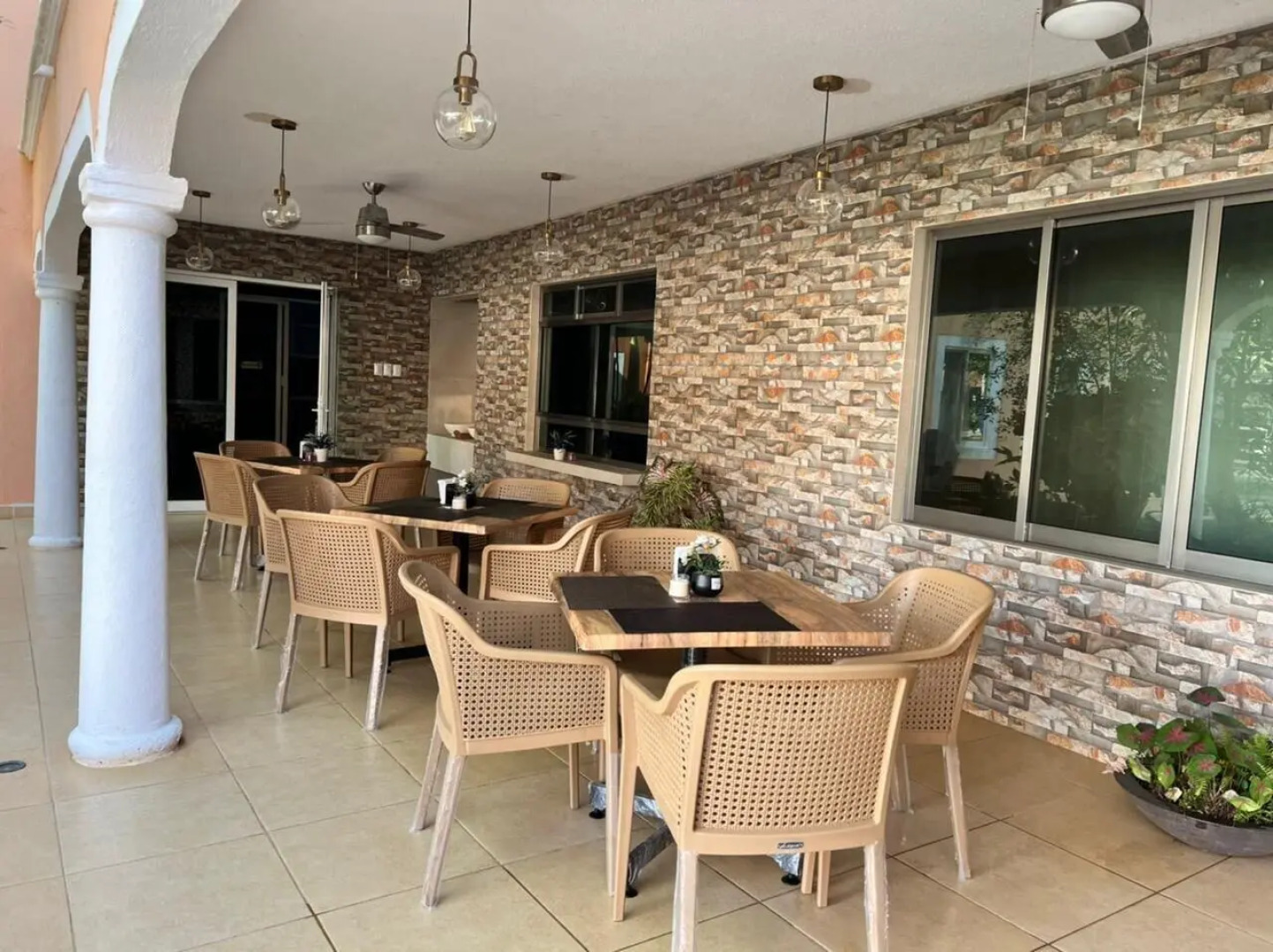 Hotel Los Cedros Uayamon