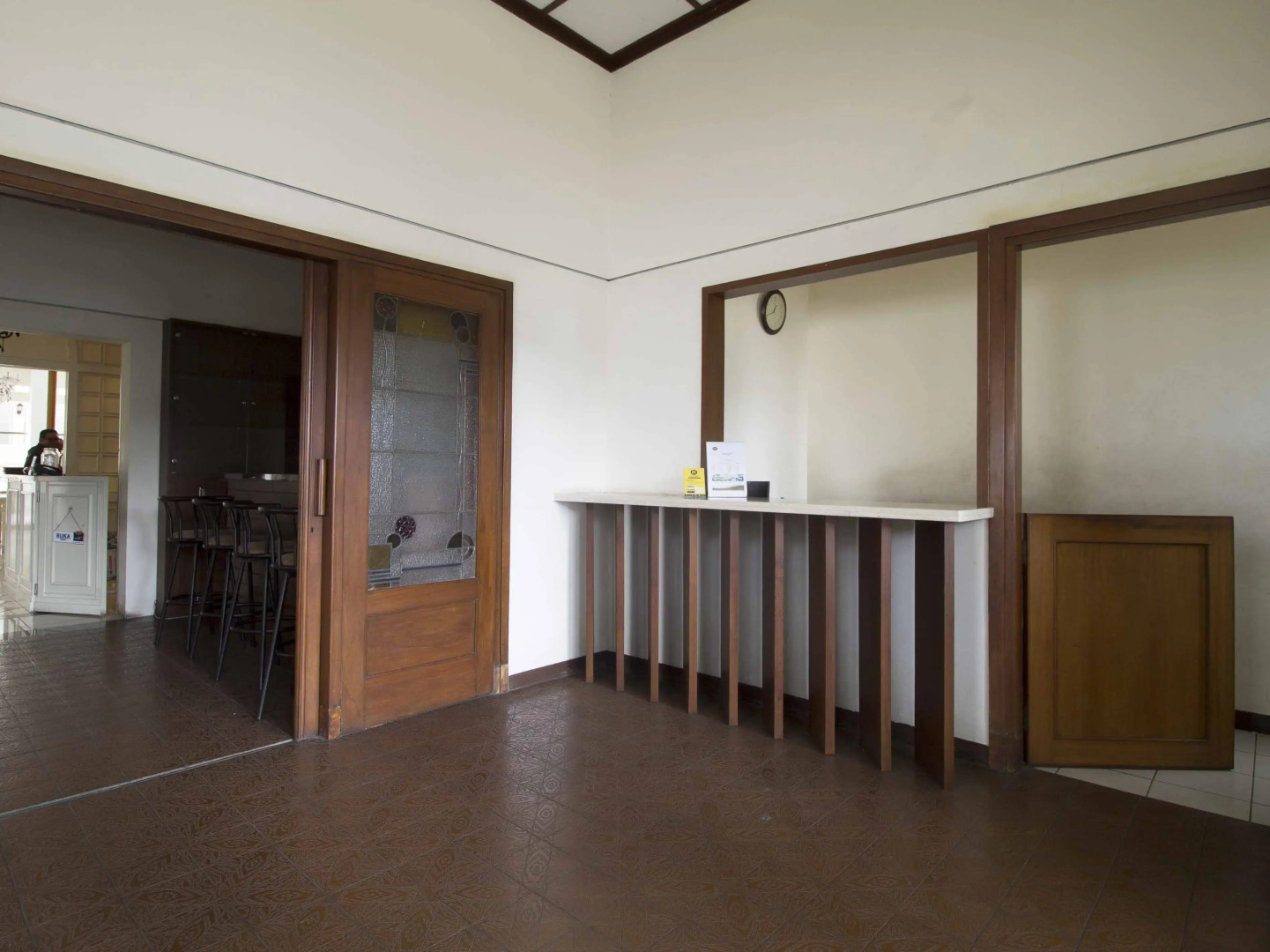 Residences by RedDoorz near Rumah Mode