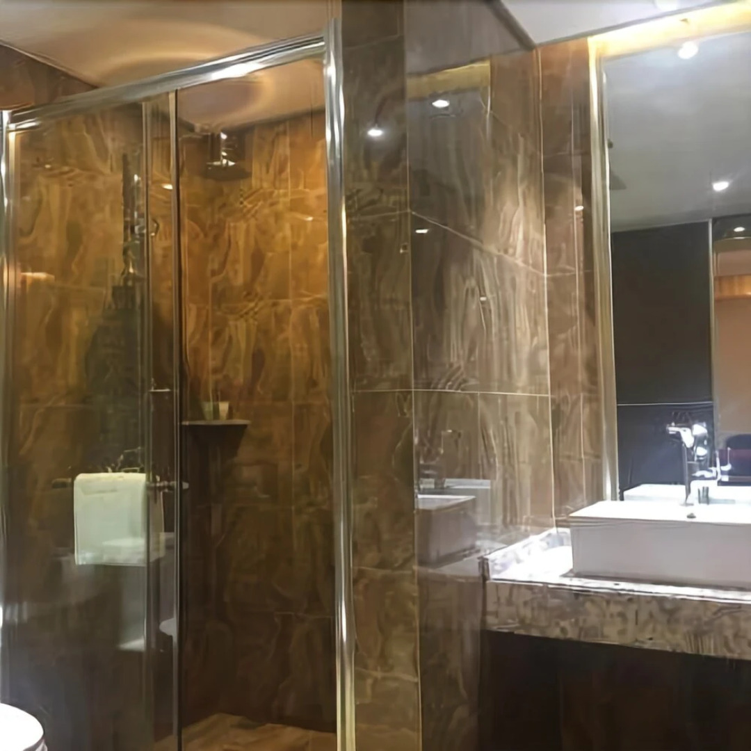 曲靖翠峰大酒店