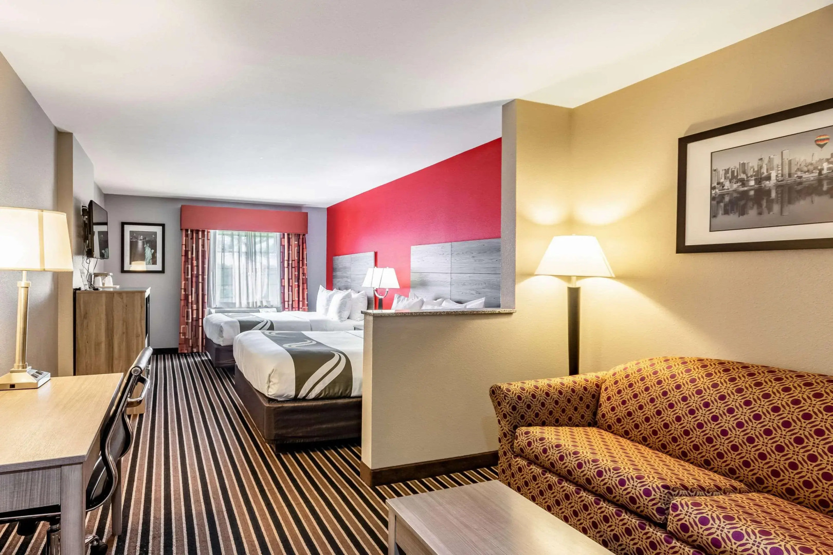 Quality Suites Tulsa I-44