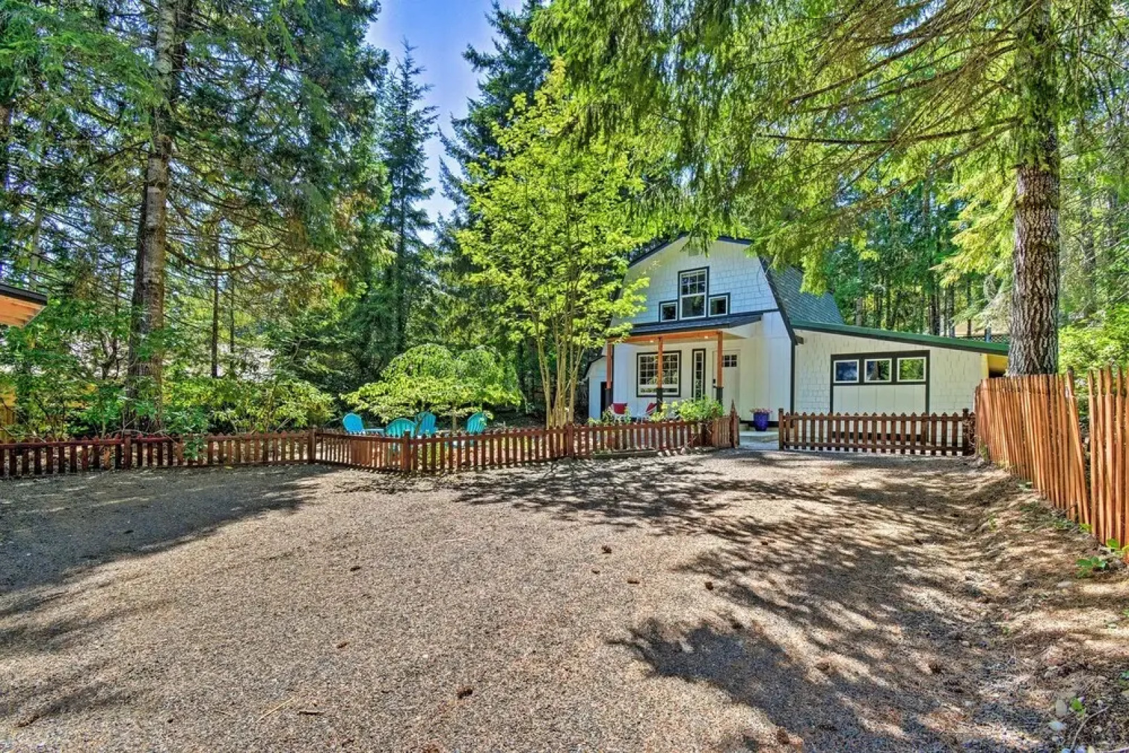 Quaint Lake Cushman Cottage w/ Private Access!