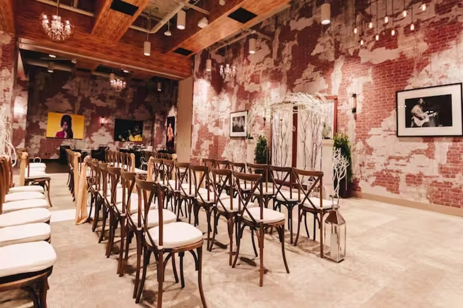 Whitney Peak Hotel Reno, Tapestry Collection by Hilton