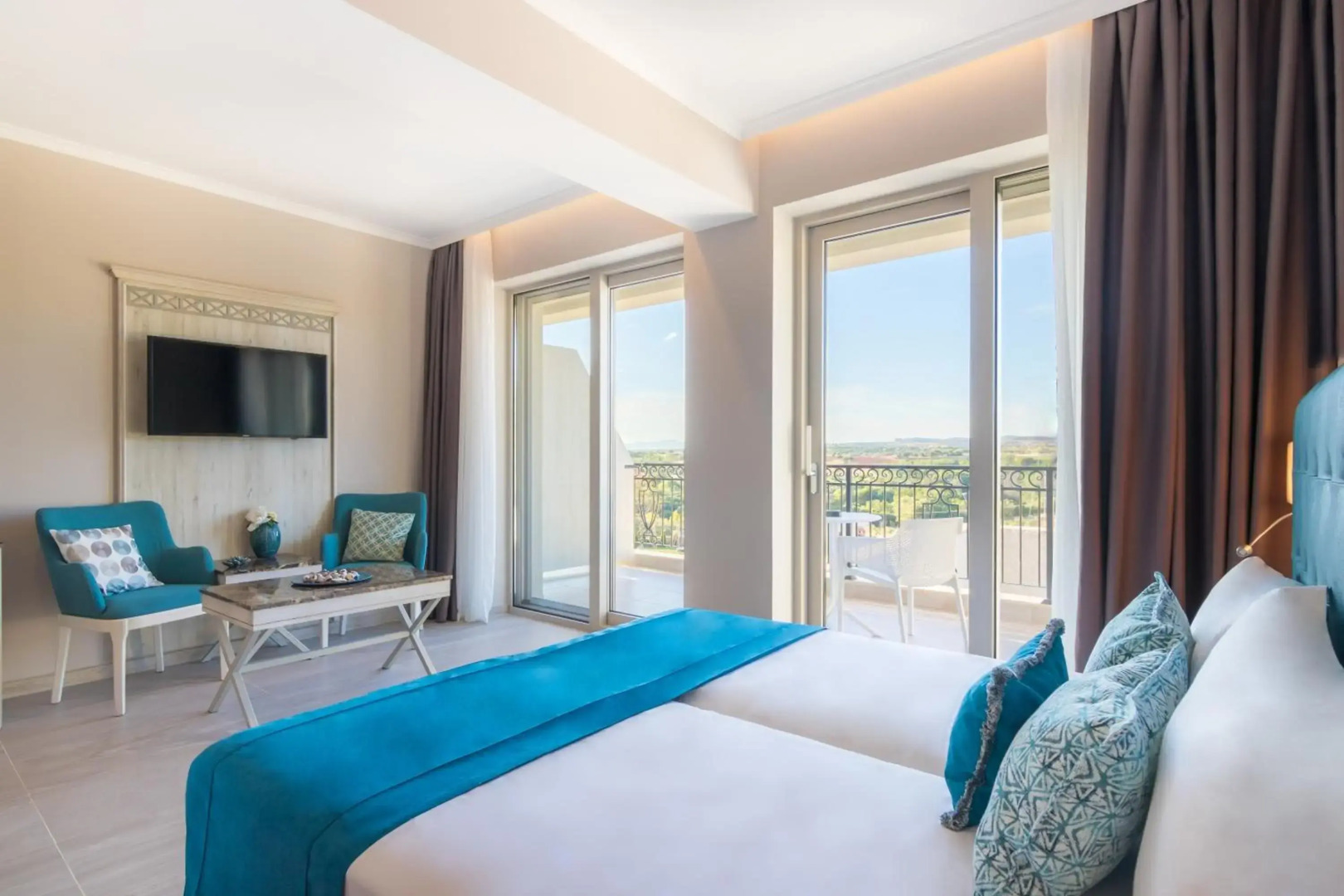 King Maron Beach Hotel & Spa